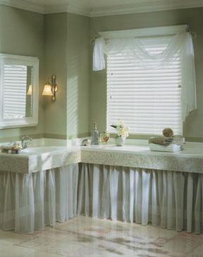 2 inch, white, horizontal, wood blind, whites